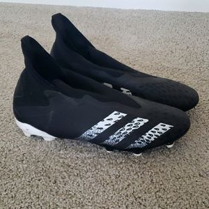 Adidas Predator laceless soccer cleats